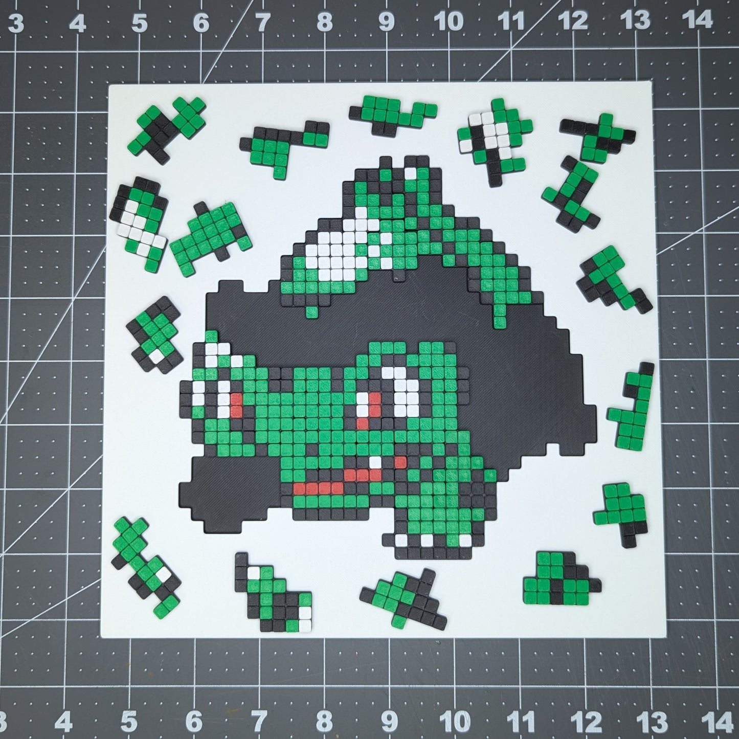 FP-Bulbasaur-g2-pieces.jpg