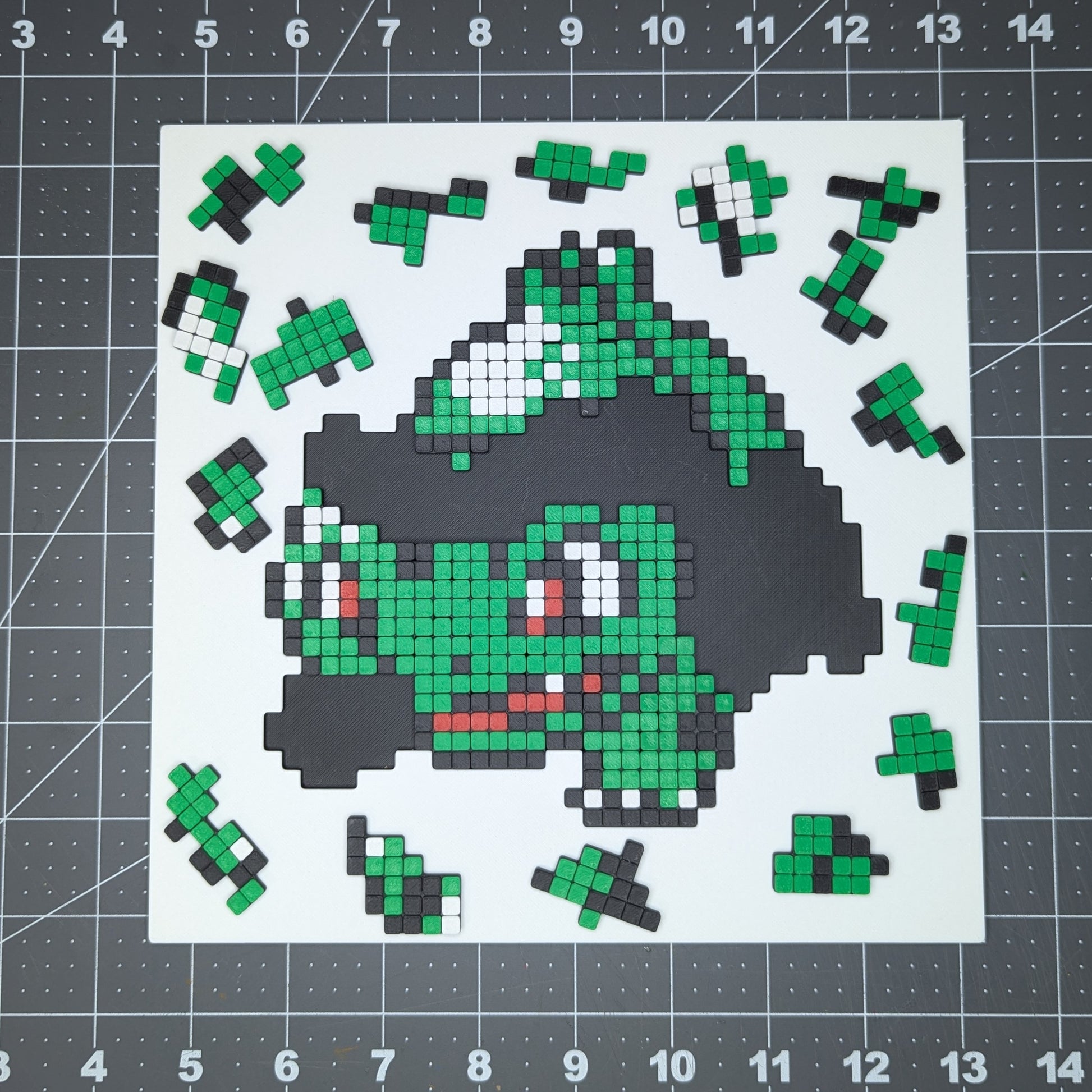 FP-Bulbasaur-g2-pieces.jpg
