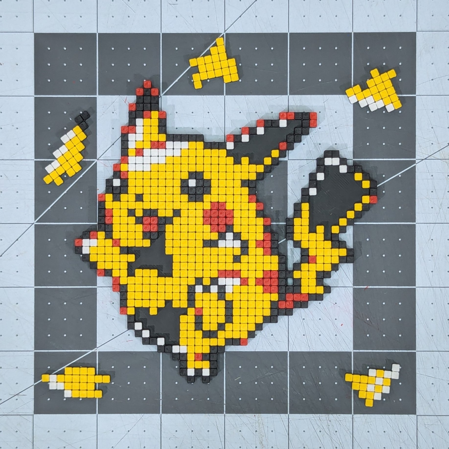 OP-Pikachu-g2-pieces.jpg